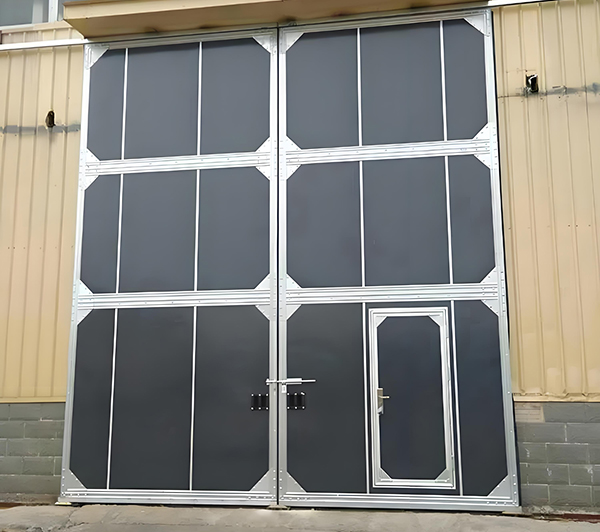 西和工业厂房门