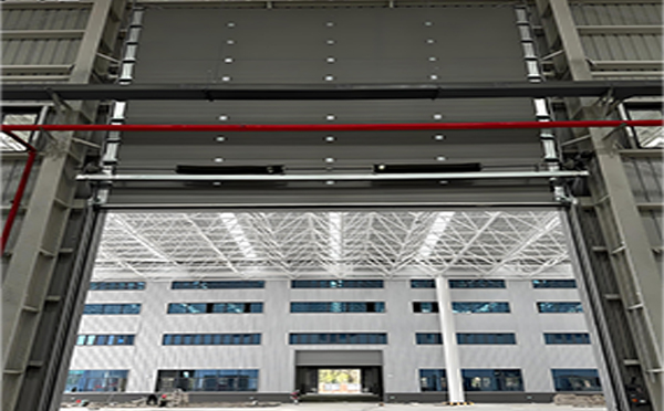 西和工业提升门