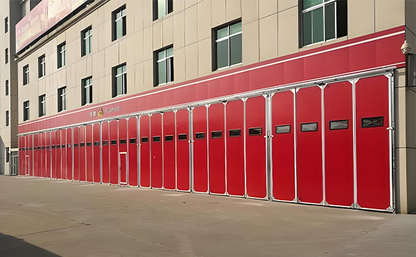 西和工业推拉门厂家提醒大家今日有雨记得外出带伞